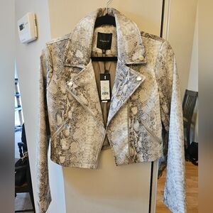 Dynamite Crop Faux Snake Moto Jacket Size Small NWT